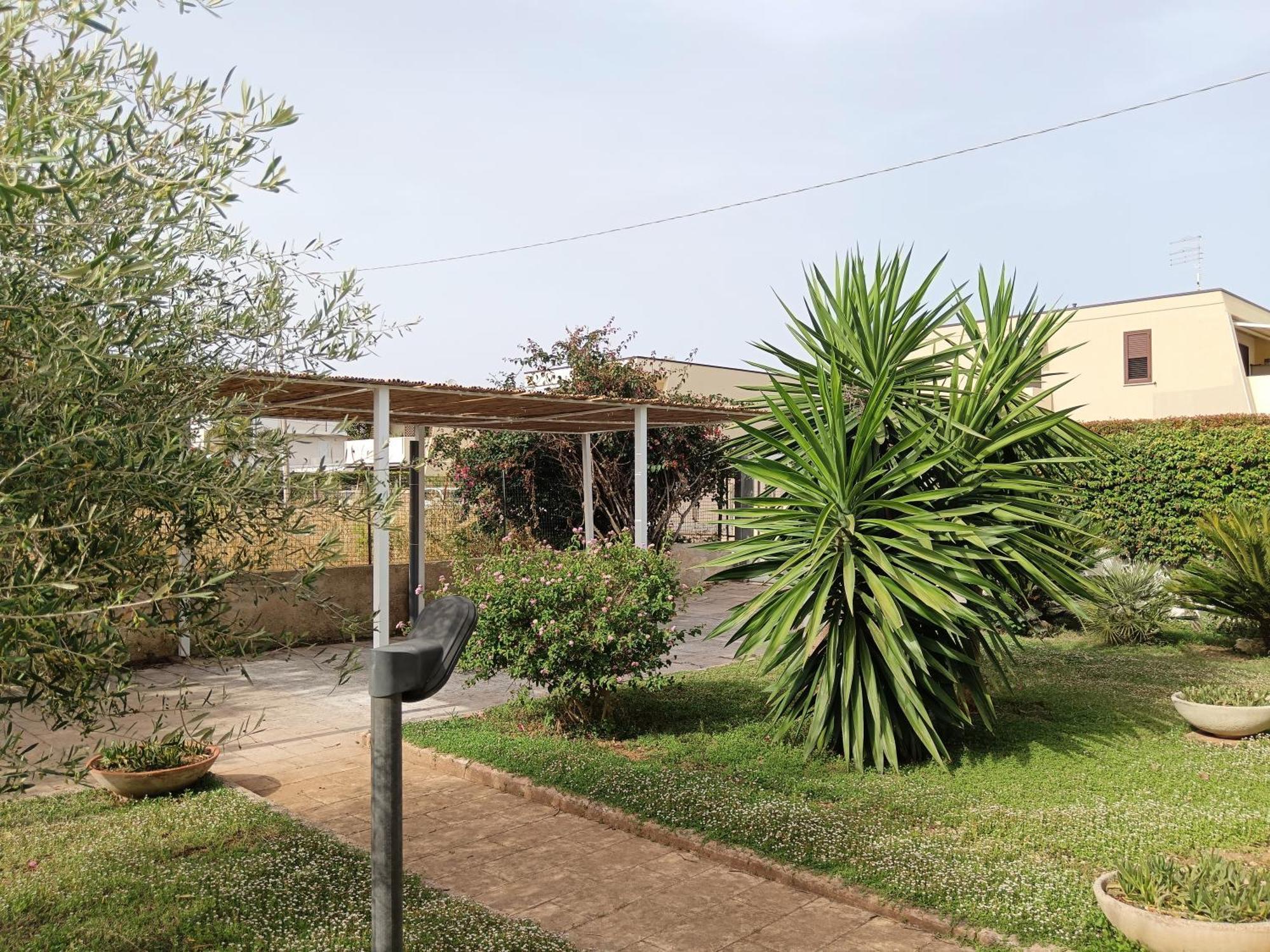 Terra Dei Plautii Villa Pulsano Bagian luar foto