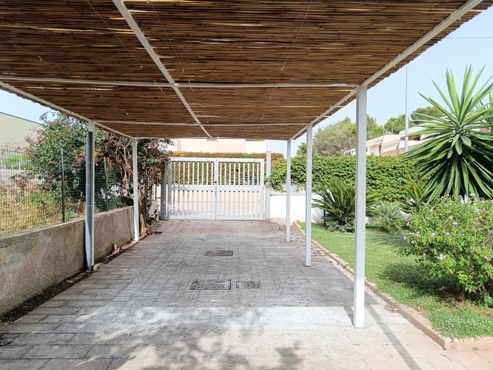 Terra Dei Plautii Villa Pulsano Bagian luar foto